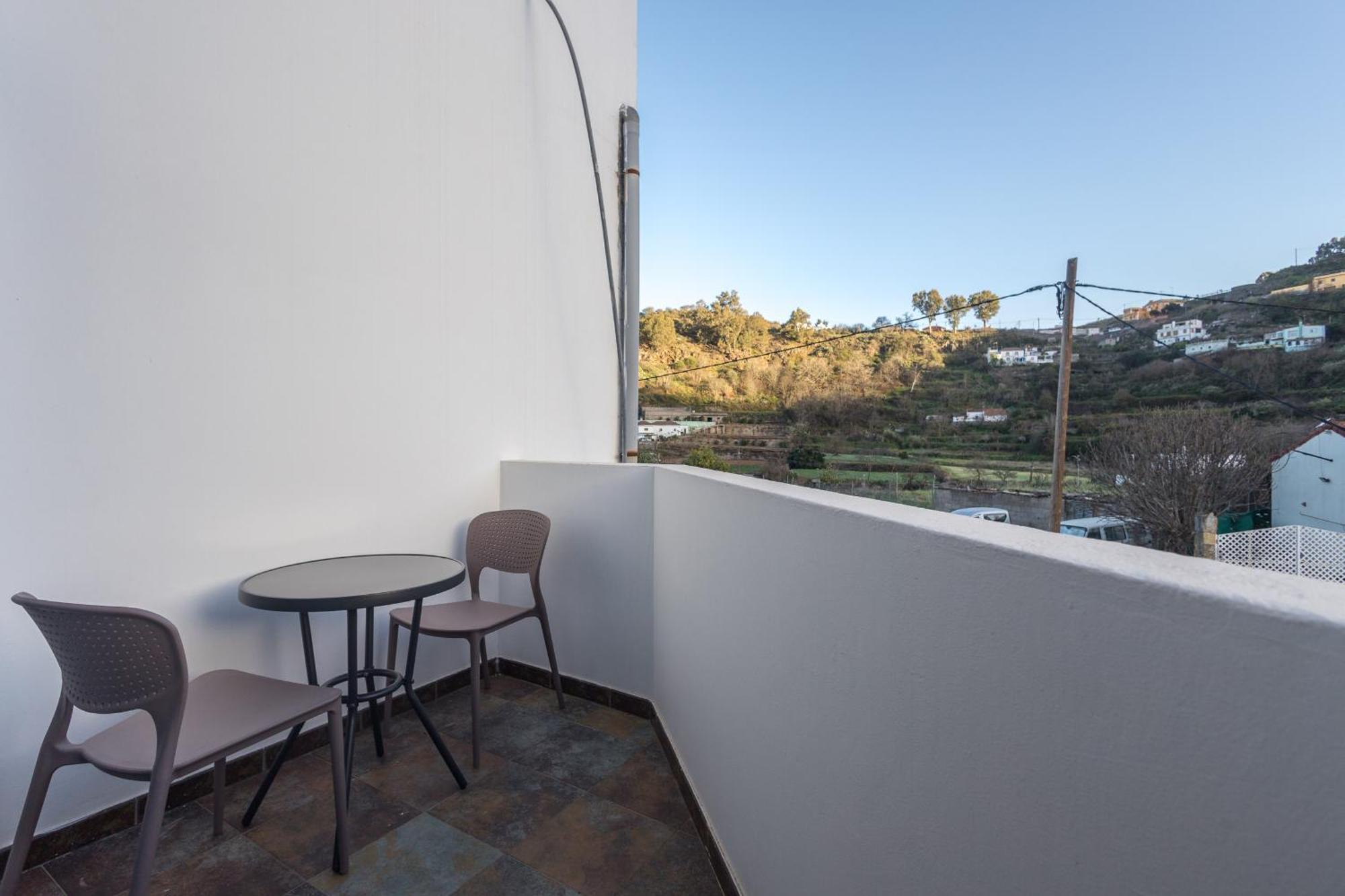 Balcon De La Mina Suites - Aircon And Terrace With Views ベガ・デ・サン・マテオ エクステリア 写真